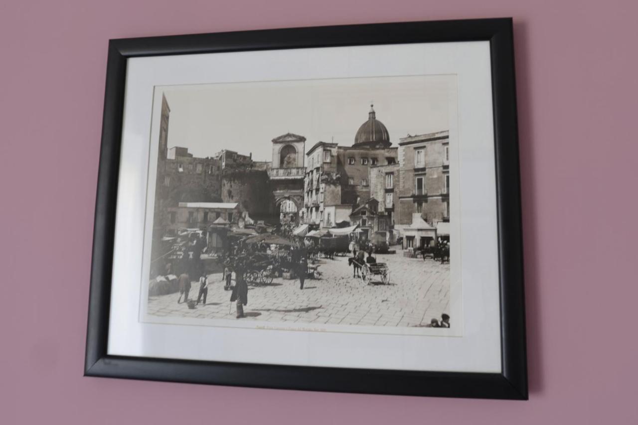 Angio Holiday Rooms Neapel Exterior foto