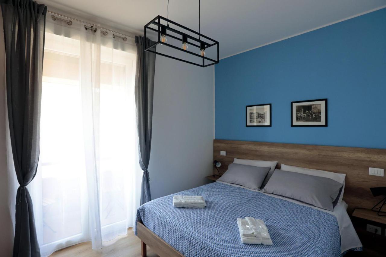 Angio Holiday Rooms Neapel Exterior foto